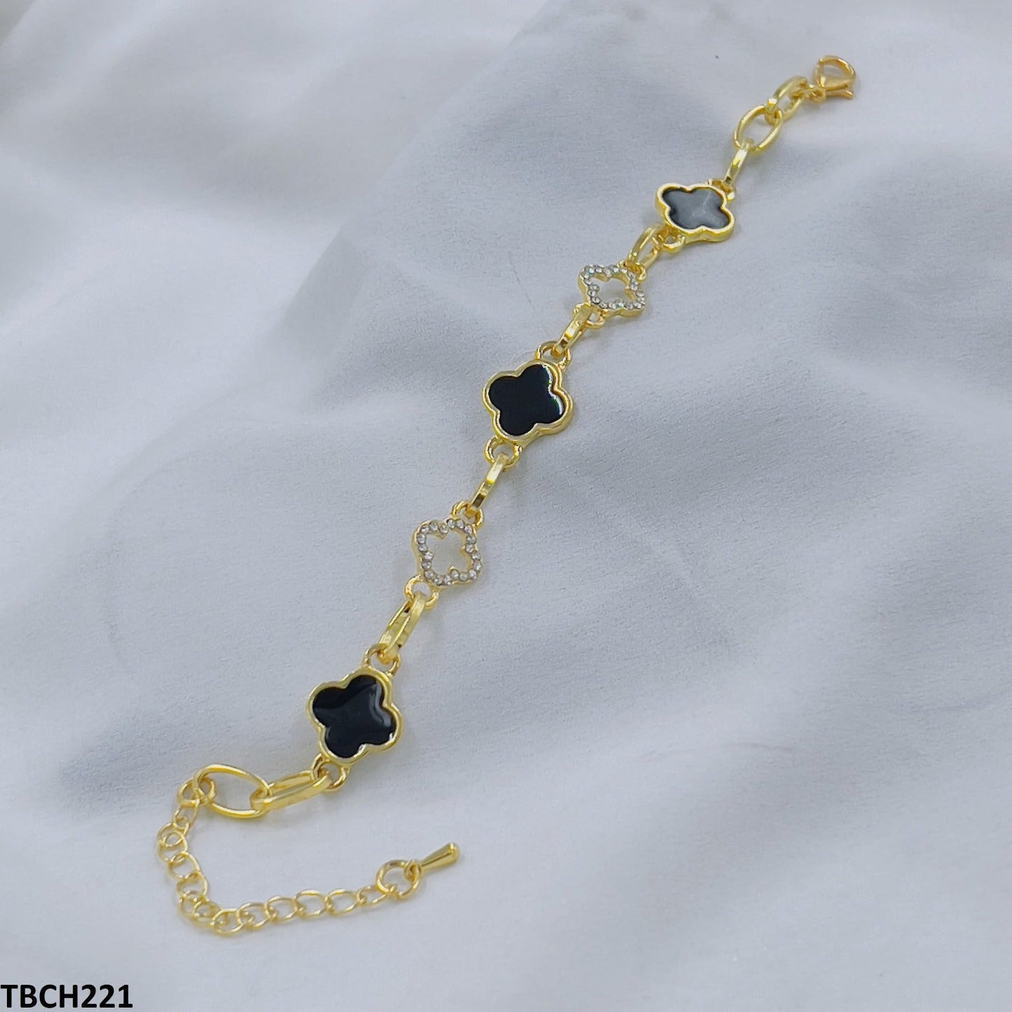 TBCH221 ZXS Clover Beads Bracelet Openable - CBCH