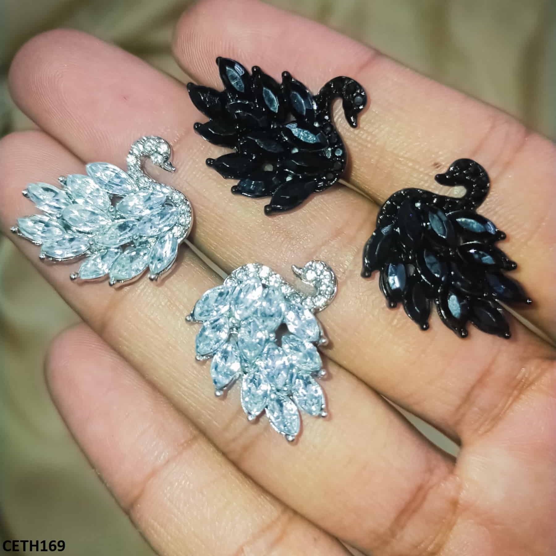 CETH169 SIQ Tear Duck Tops Pair - CETH