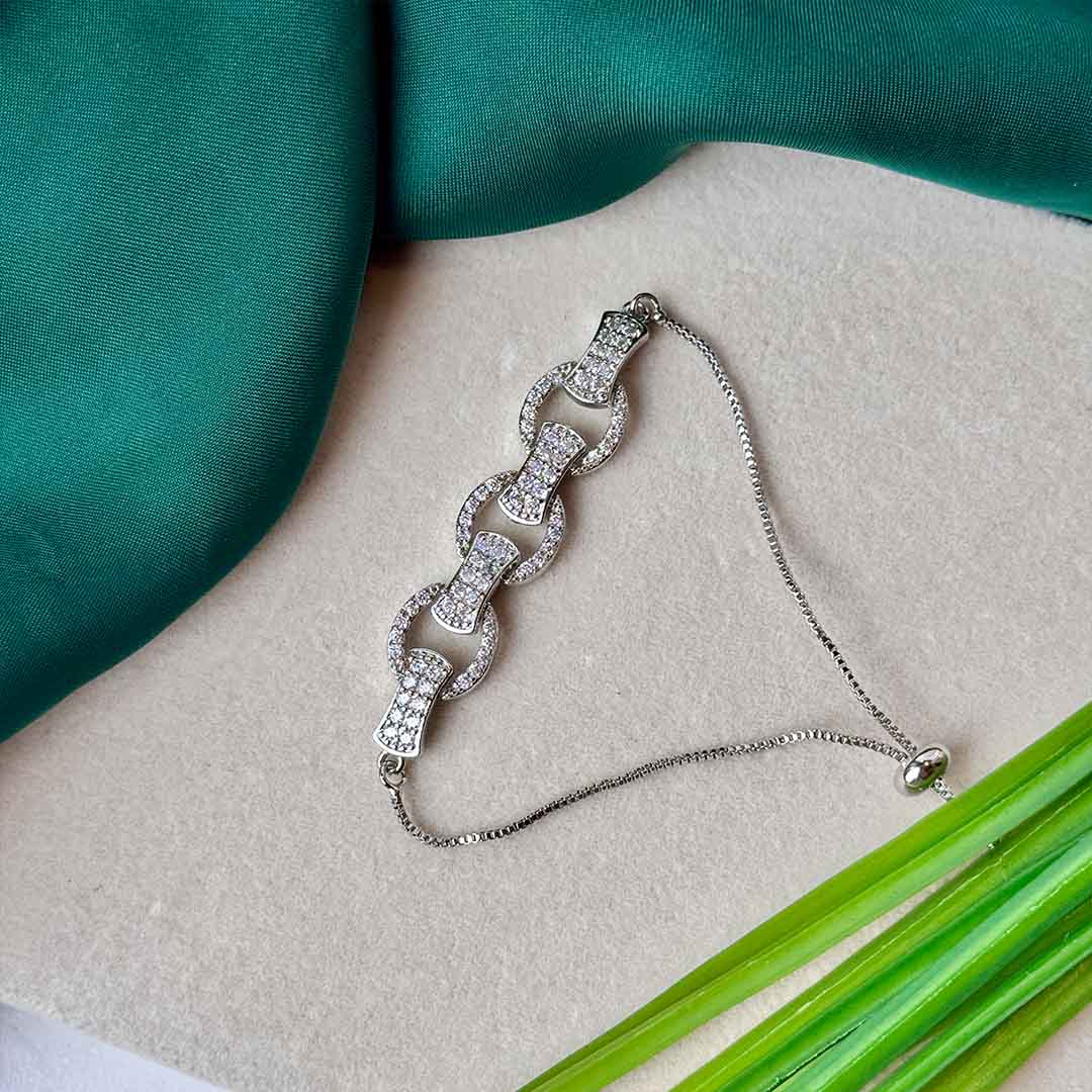 Cora Bracelet