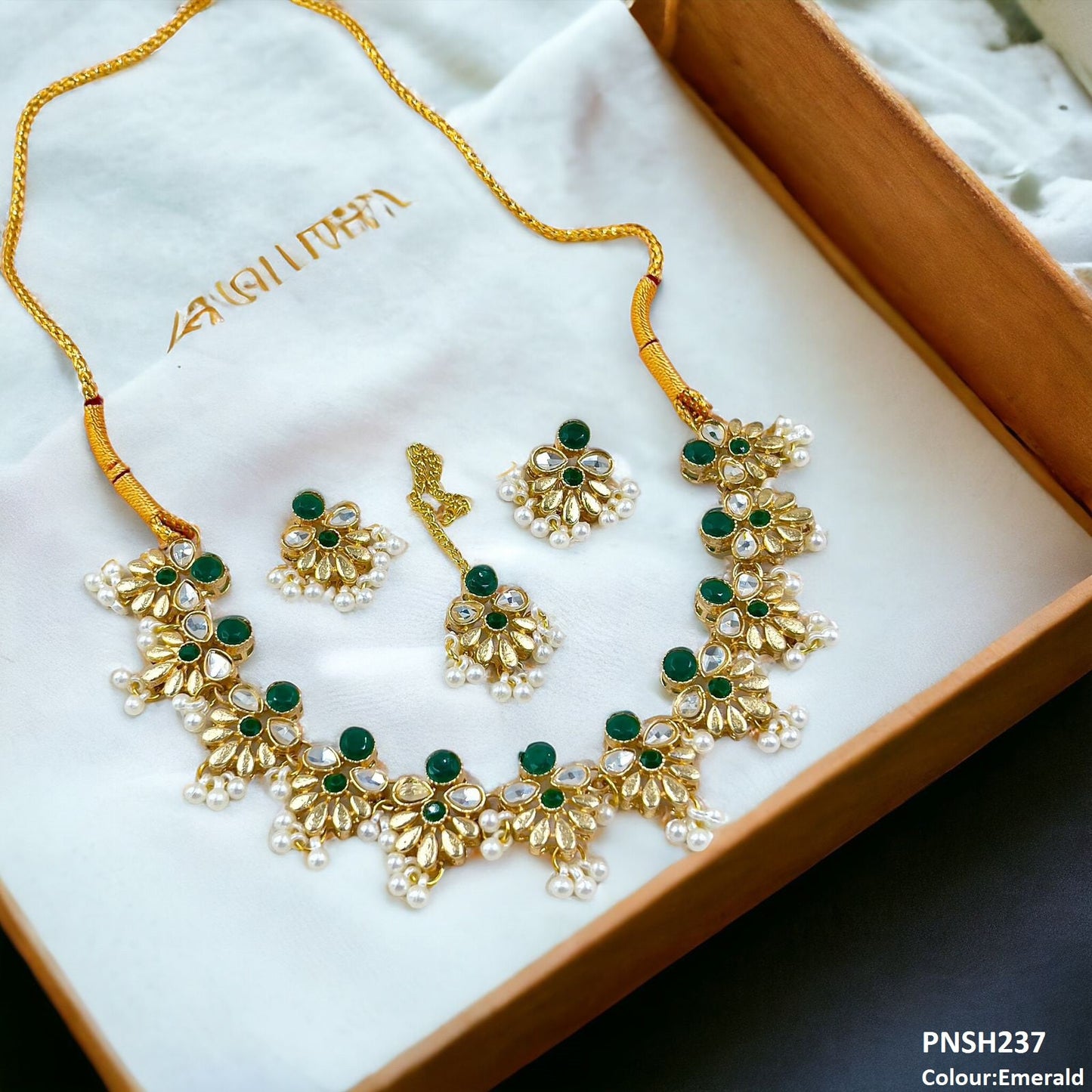 PNSH237 SDQ Tear/Flower Necklace Set - PNSH