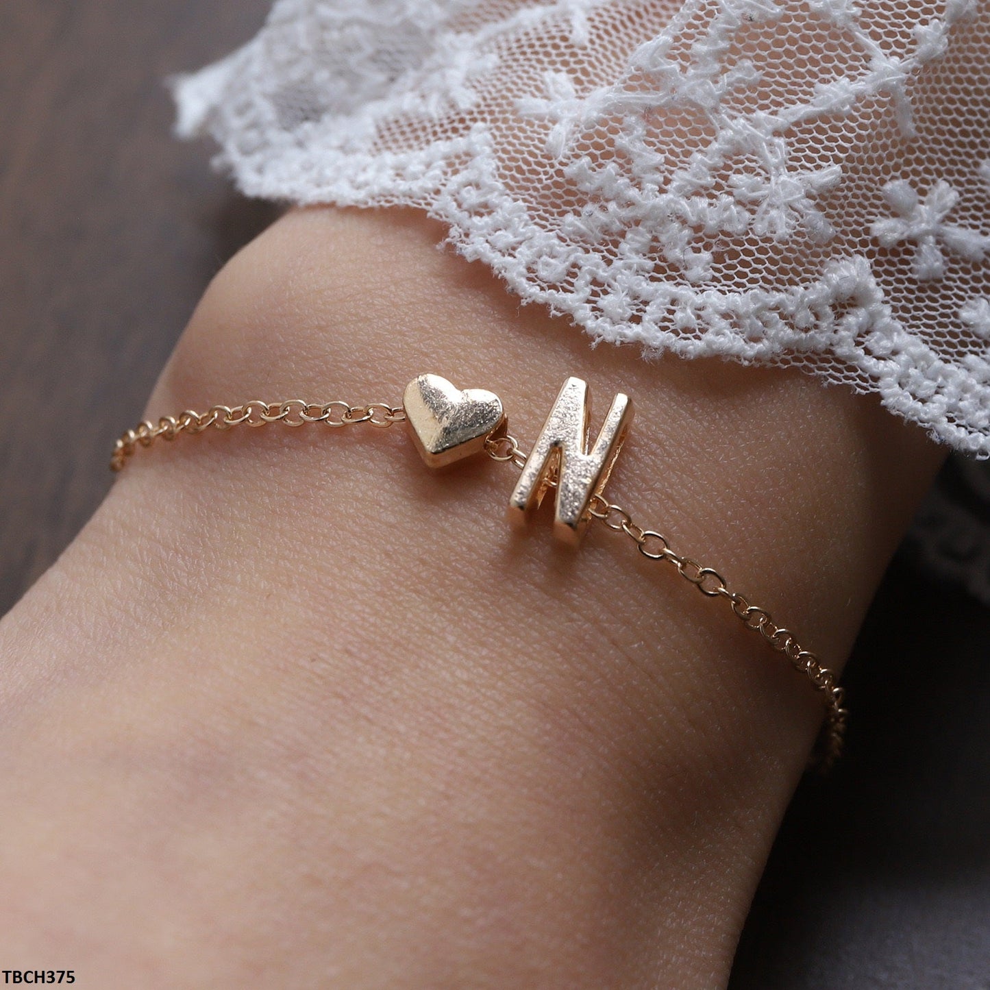 TBCH375 QWN Alphabet Heart Bracelet - TBCH