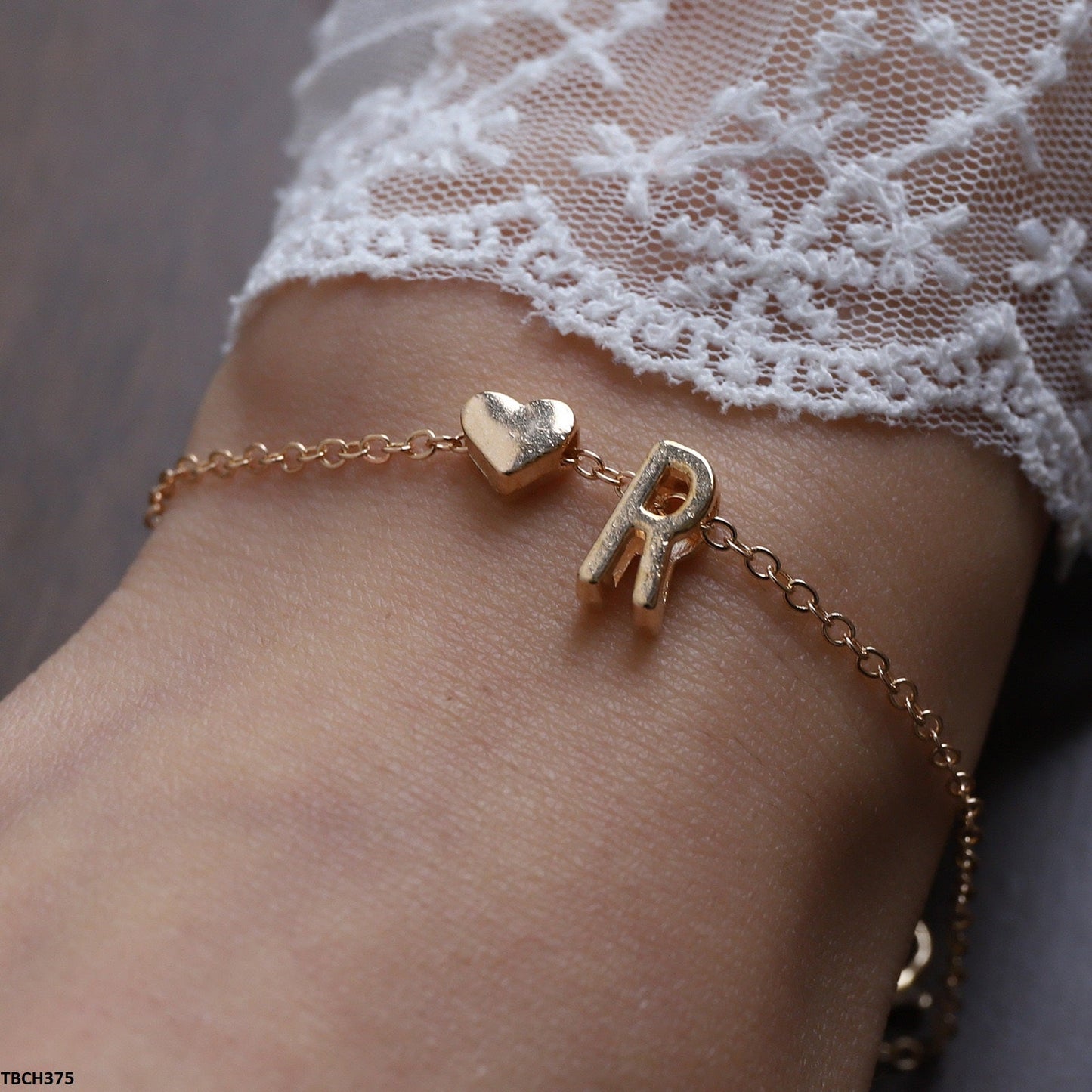 TBCH375 QWN Alphabet Heart Bracelet - TBCH