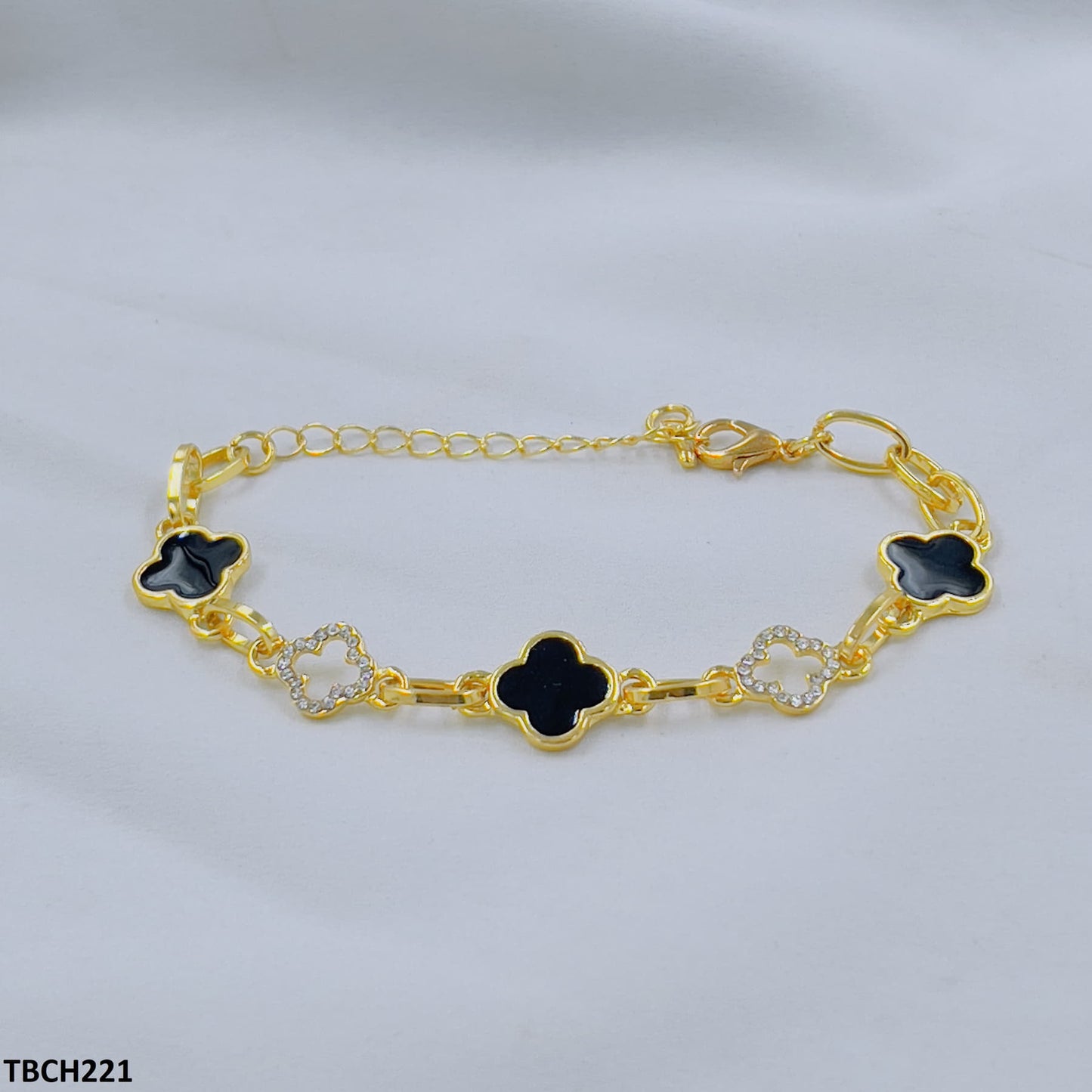TBCH221 ZXS Clover Beads Bracelet Openable - CBCH