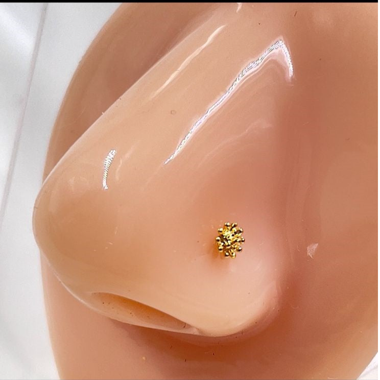 NTHH034 XYL Flower Nose Pin - NTHH