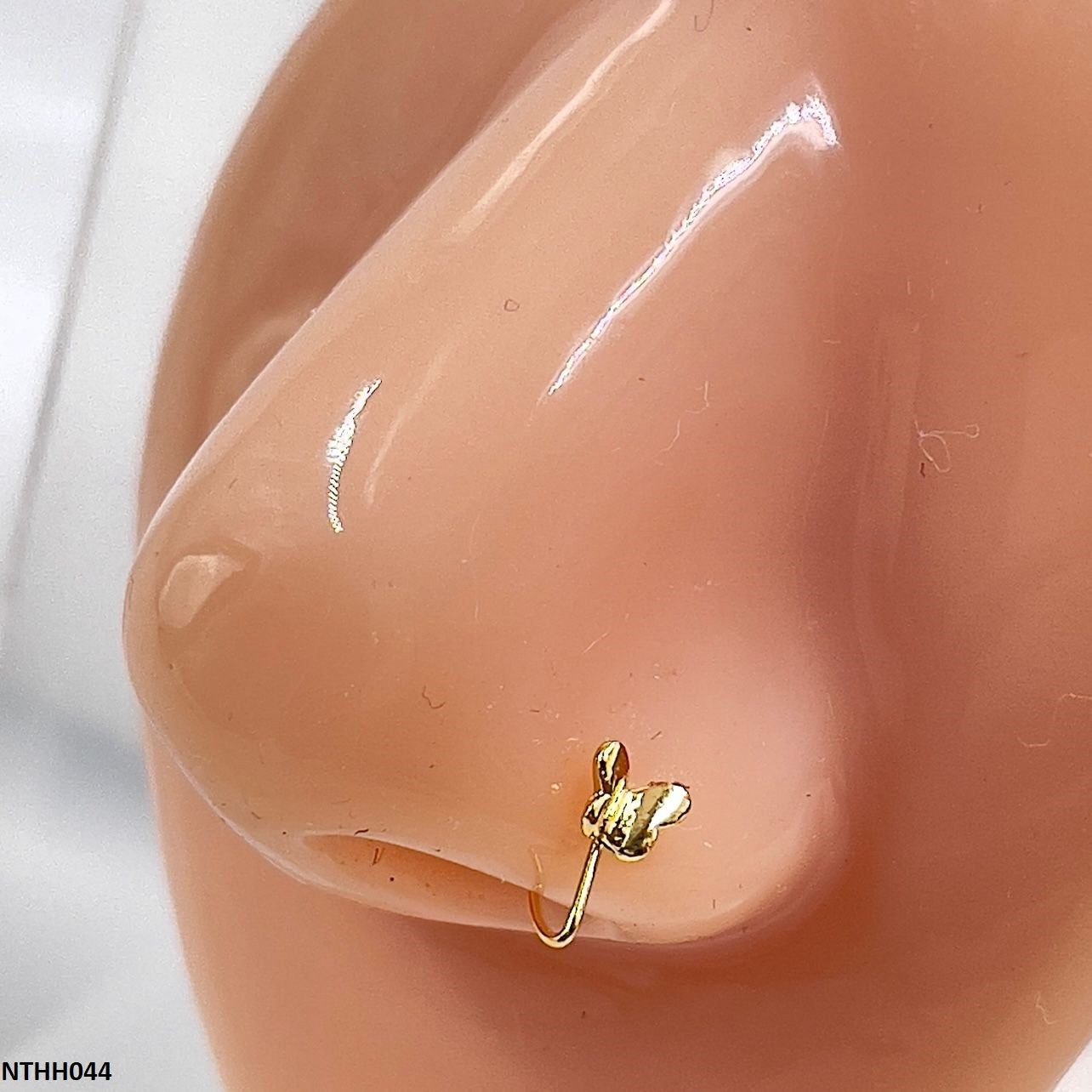 NTHH044 XYL Butterfly Nose Pin - NTHH