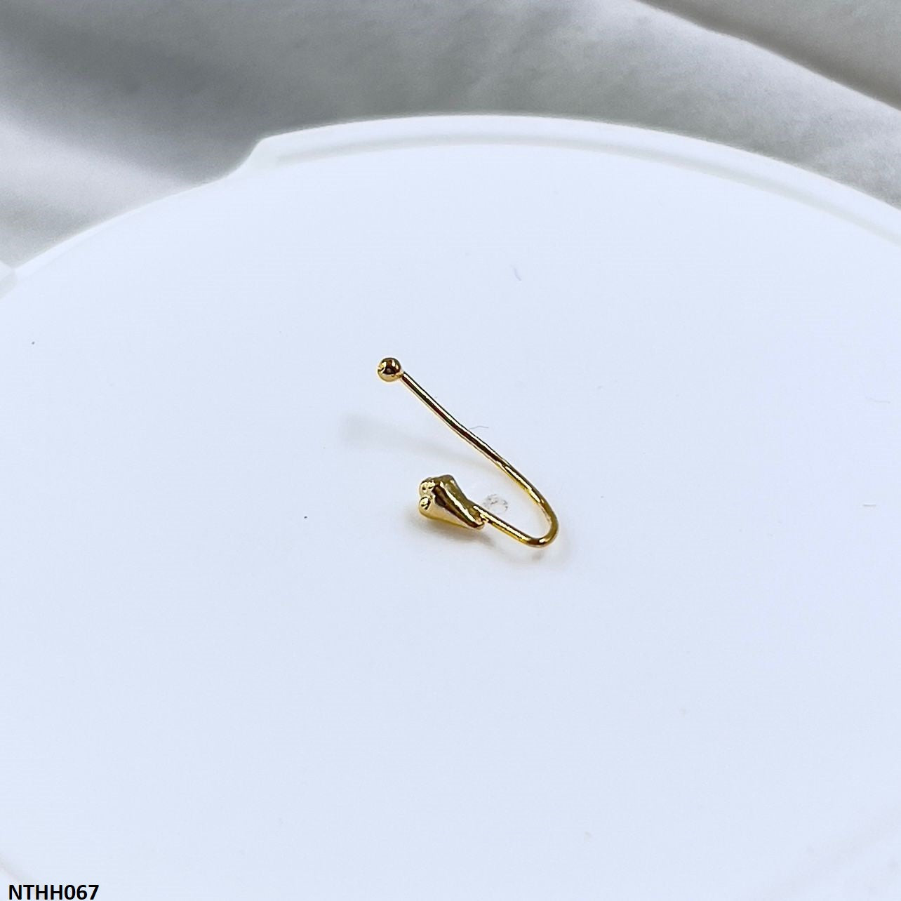 NTHH067 XYL Nose Pin - NTHH