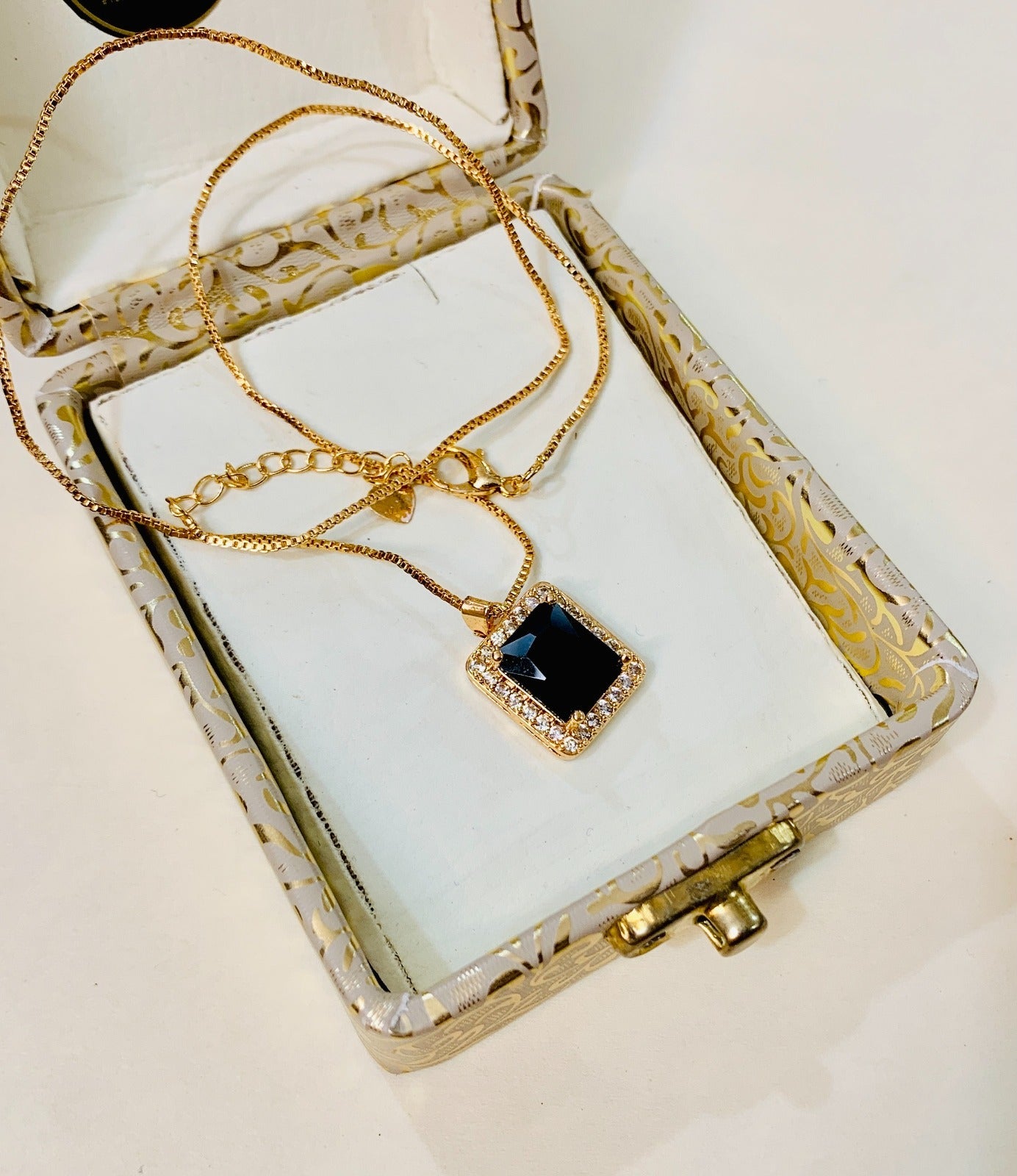 Zircon Pendant-264 (Golden/Black)
