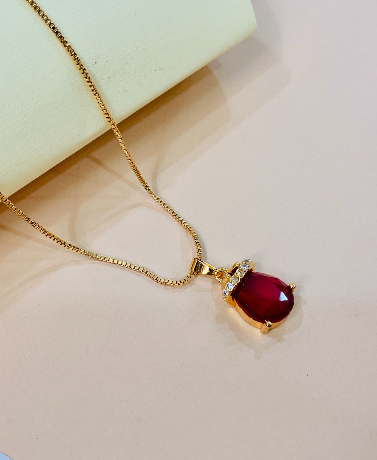 Zircon Pendant-211 (Maroon)