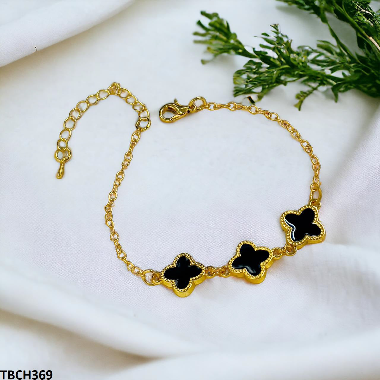 TBCH369 ZXS Black Clover Bracelet - CBCH