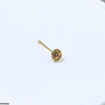 NTHH032 XYL  Flower Nose Pin - NTHH