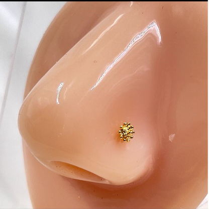 NTHH034 XYL Flower Nose Pin - NTHH