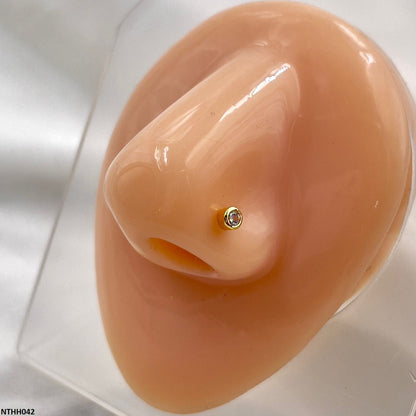 NTHH042 XYL Round  Stone Nose Pin - NTHH