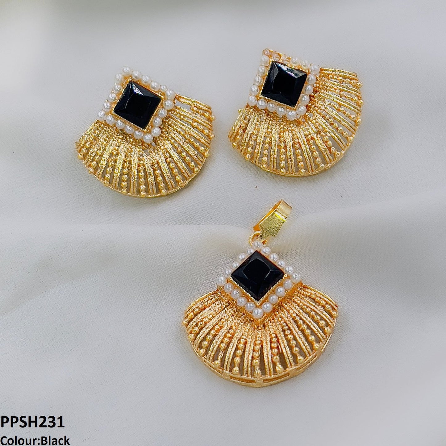 PPSH231 MZM Pearl Square Pendant Set - PPSH