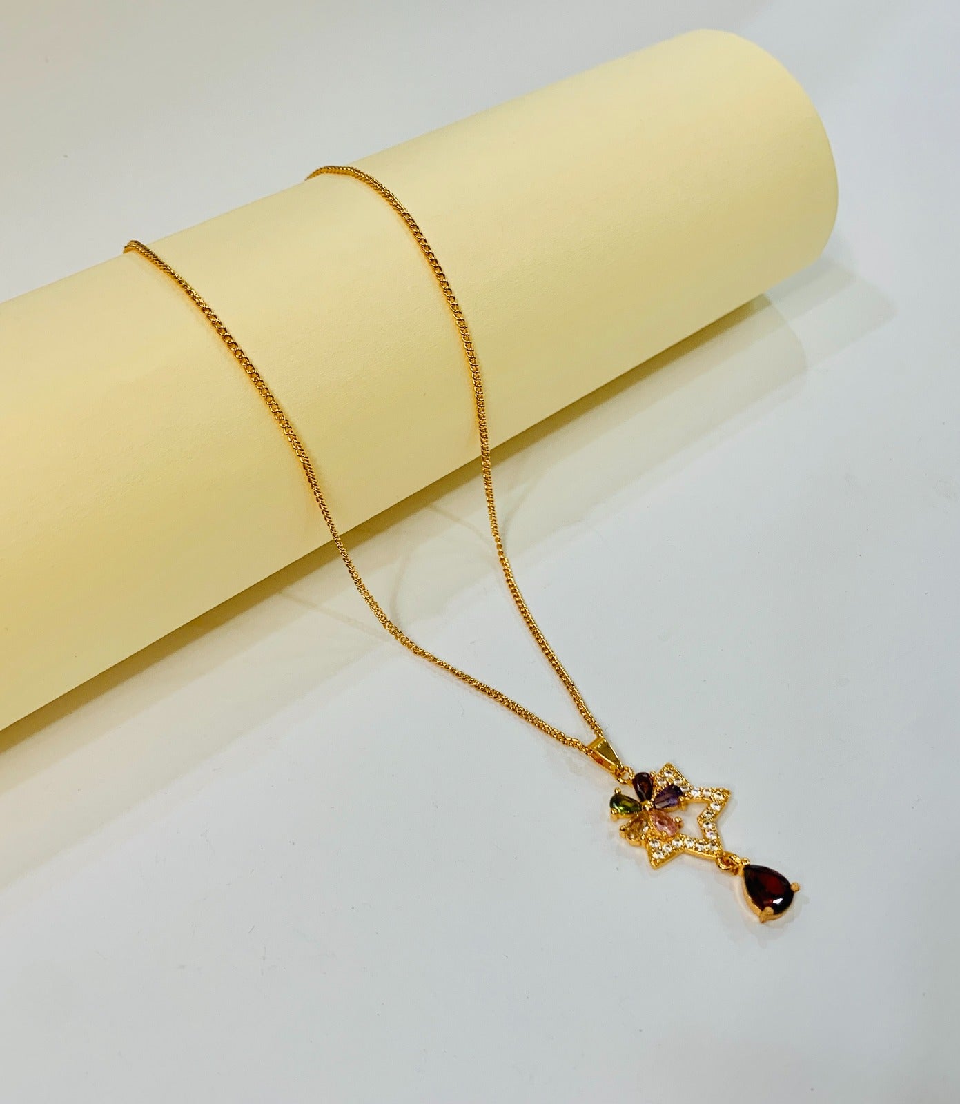 Zircon Pendant-260 (Maroon)
